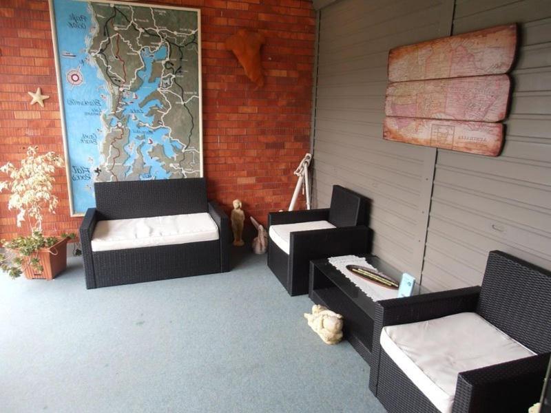 Black Swan Waterfront Motel (Adults Only) Swansea Eksteriør billede
