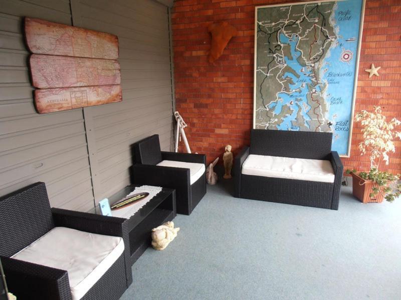 Black Swan Waterfront Motel (Adults Only) Swansea Eksteriør billede
